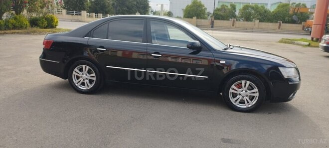Hyundai Sonata-6