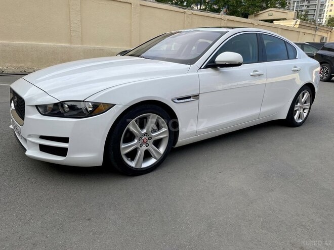 Jaguar XE-3