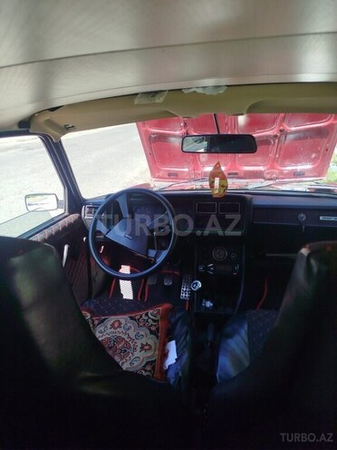 LADA (VAZ) 2107-15