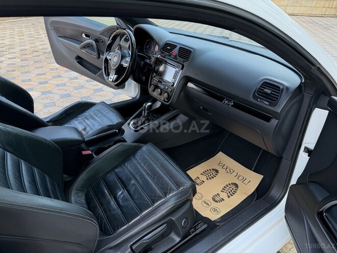 Volkswagen Scirocco-14