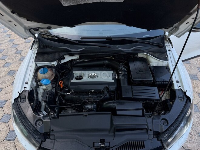 Volkswagen Scirocco-18
