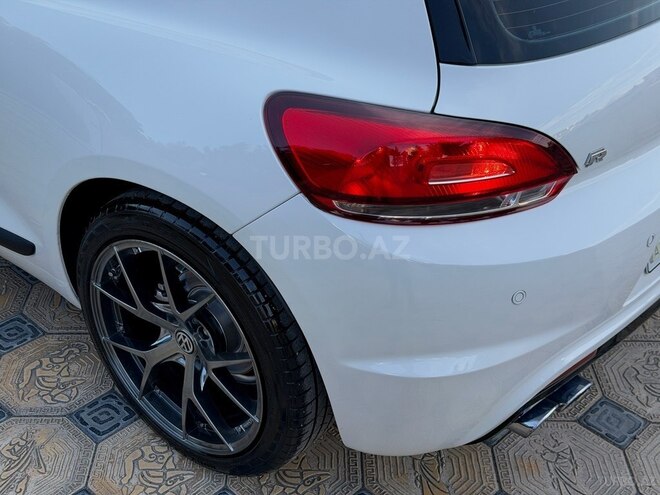Volkswagen Scirocco-20