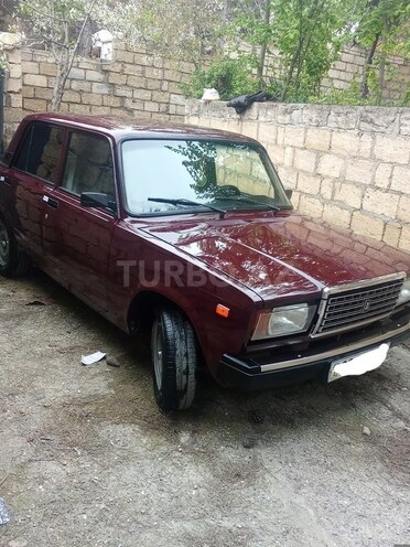 LADA (VAZ) 2107-1