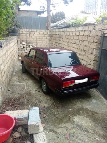 LADA (VAZ) 2107-2