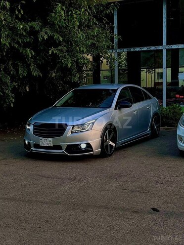 Chevrolet Cruze-1