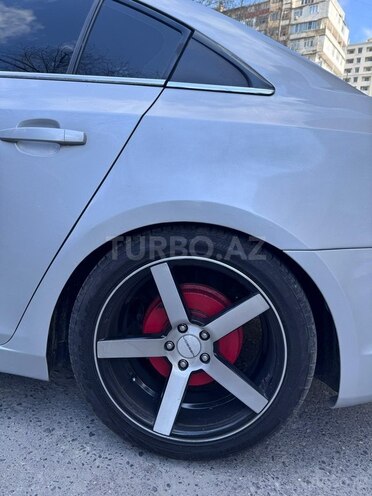 Chevrolet Cruze-14