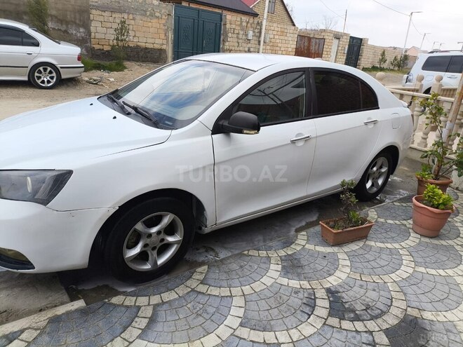Geely Emgrand EC7-3