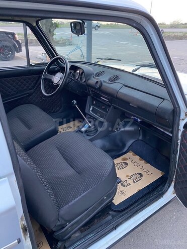 LADA (VAZ) 2106-7
