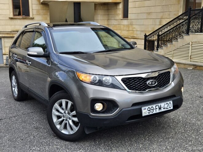Kia Sorento-1