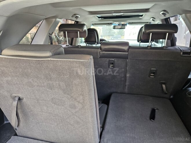 Kia Sorento-14