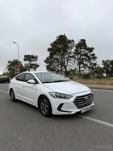 Hyundai Avante-4