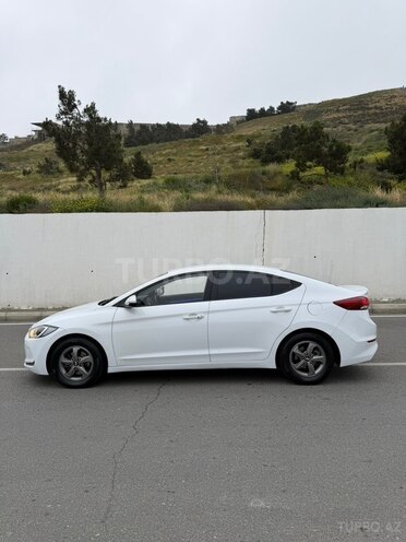 Hyundai Avante-6