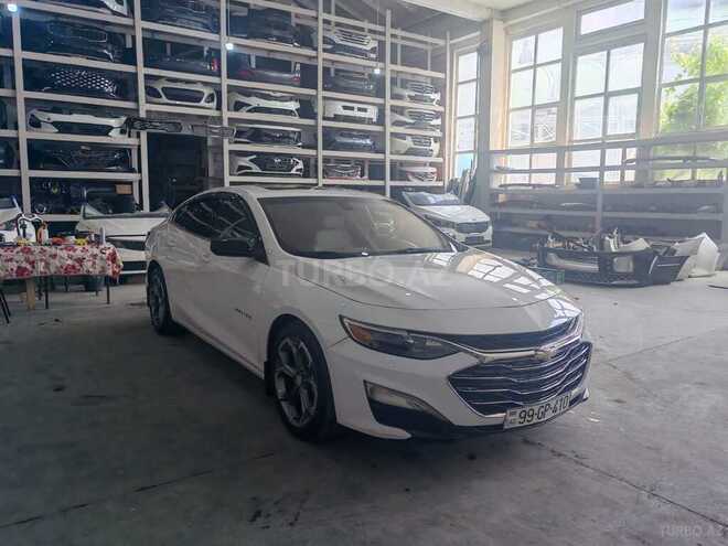 Chevrolet Malibu-2