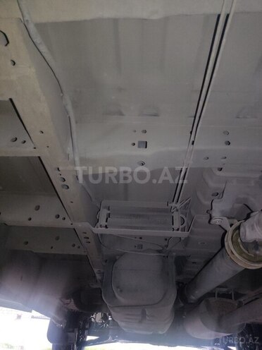Ford Transit-15