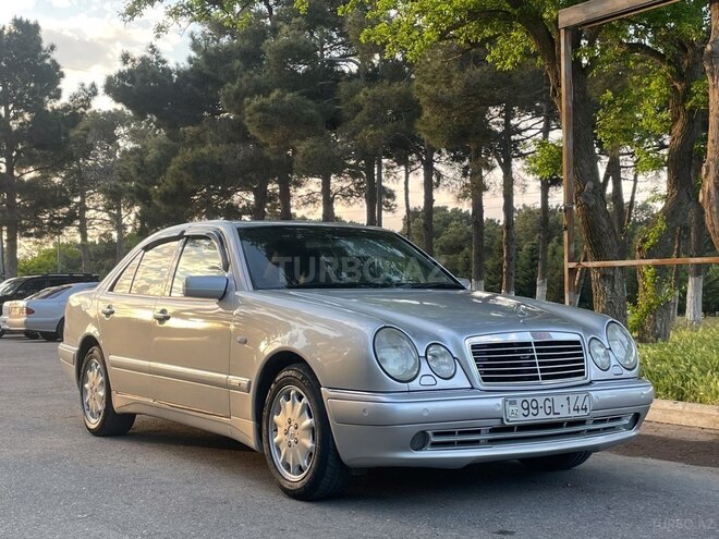 Mercedes E 280-20