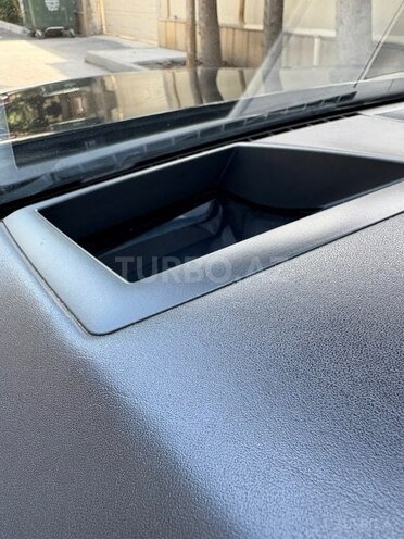 BMW 750-10