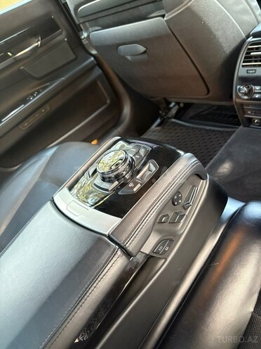 BMW 750-15