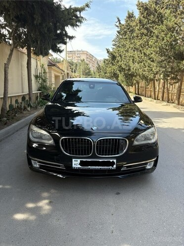 BMW 750-1