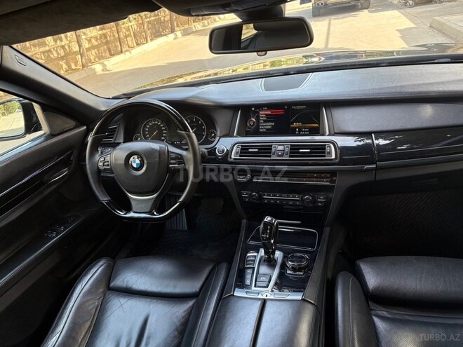 BMW 750-11