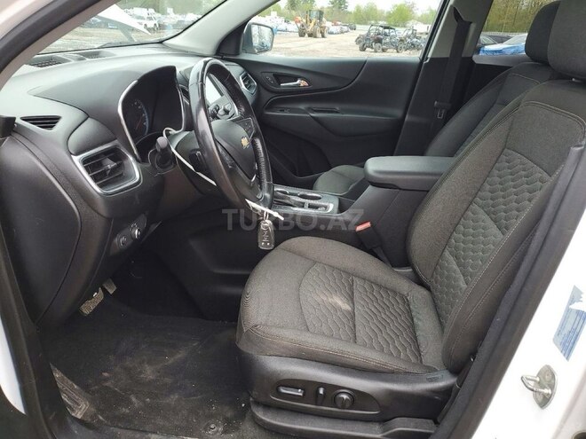 Chevrolet Equinox-8