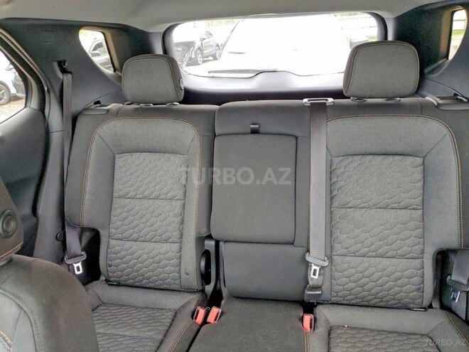 Chevrolet Equinox-10