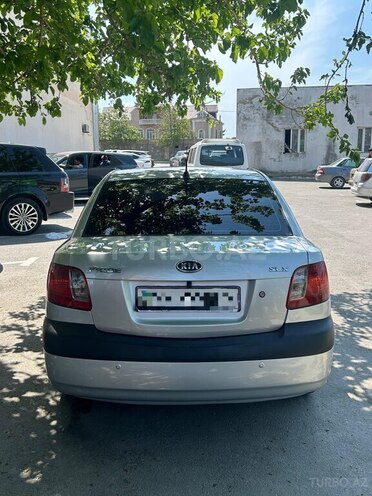 Kia Pride-2