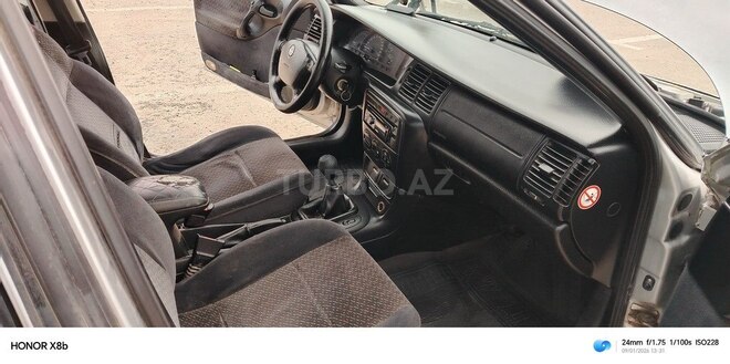 Opel Vectra-7