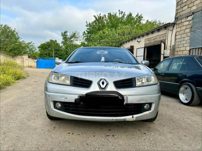 Renault Megane-8