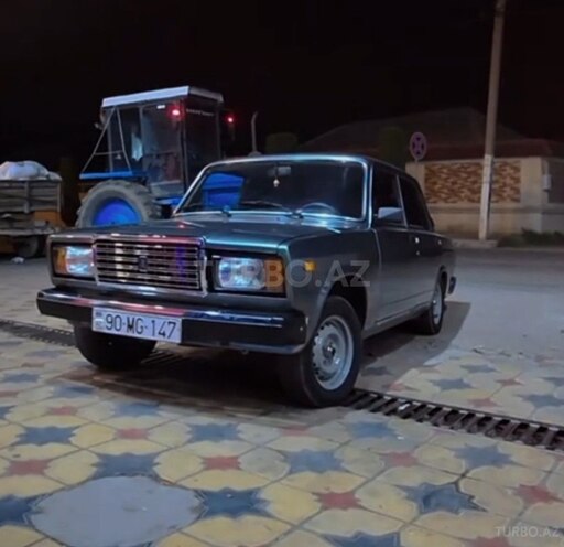 LADA (VAZ) 2107-1