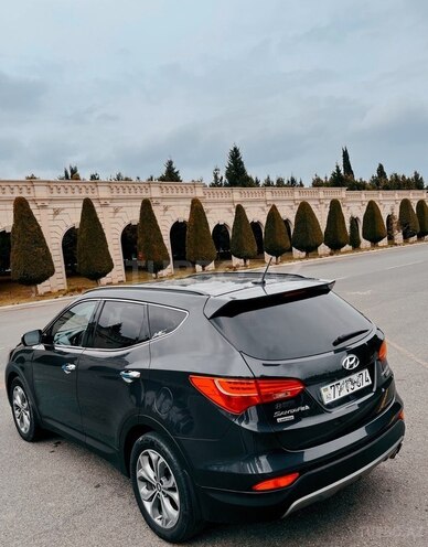 Hyundai Santa Fe-3