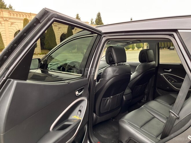 Hyundai Santa Fe-9