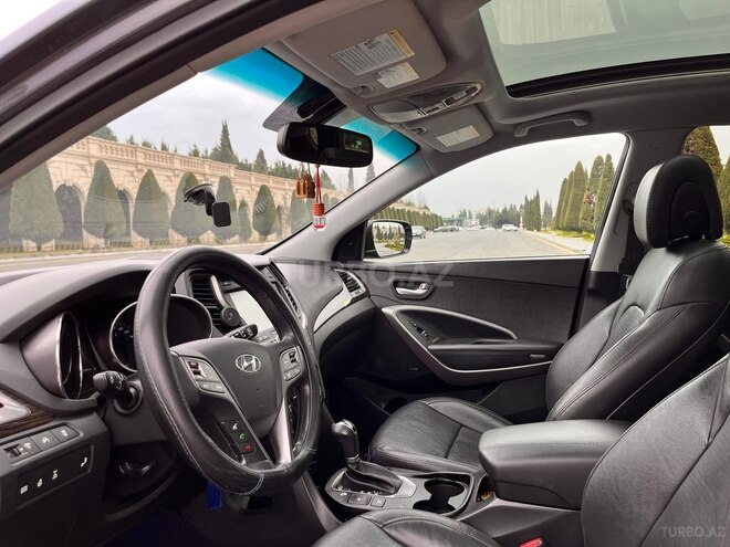 Hyundai Santa Fe-6