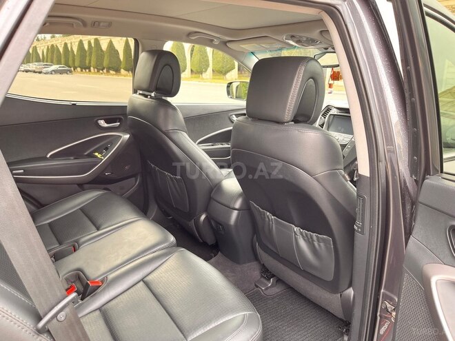 Hyundai Santa Fe-8