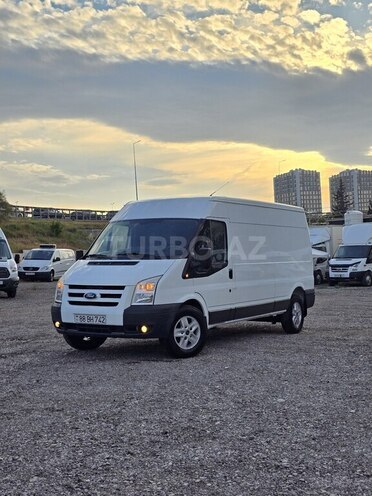 Ford Transit-1