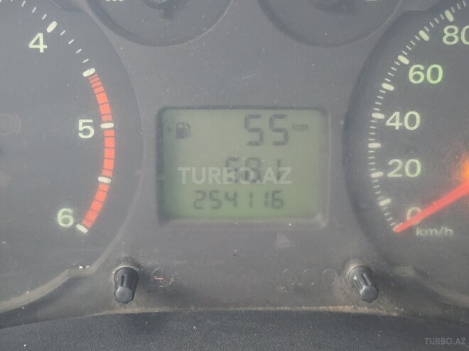 Ford Transit-12