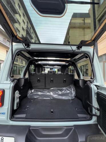 Jeep Wrangler-5