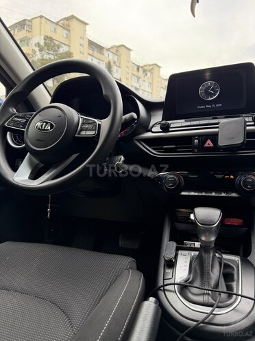Kia Forte-14