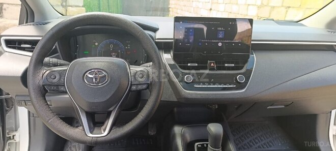 Toyota Corolla-4