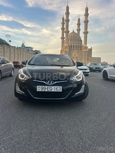 Hyundai Elantra-5