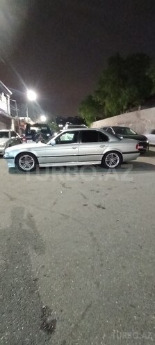 BMW 728-4