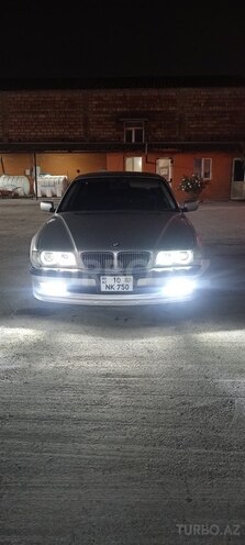 BMW 728-12