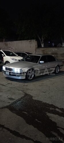 BMW 728-3