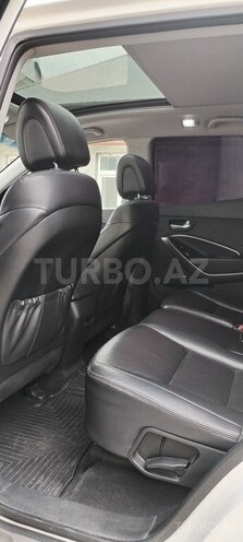 Hyundai Santa Fe-6