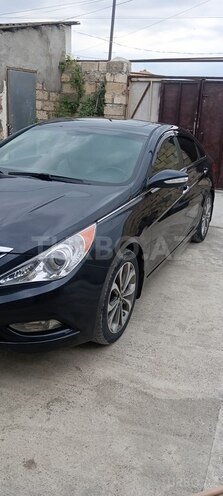 Hyundai Sonata-5
