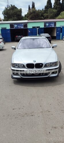 BMW 528-1
