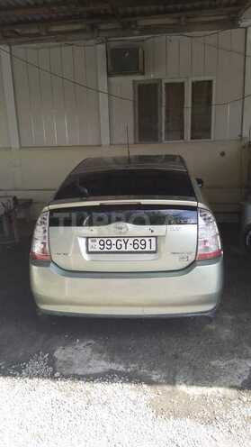 Toyota Prius-8