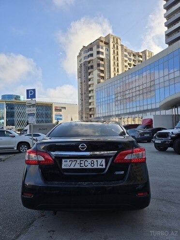 Nissan Sentra-2