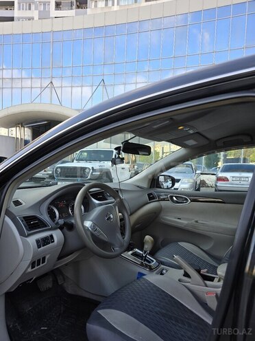 Nissan Sentra-10