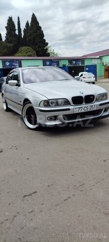 BMW 528-5