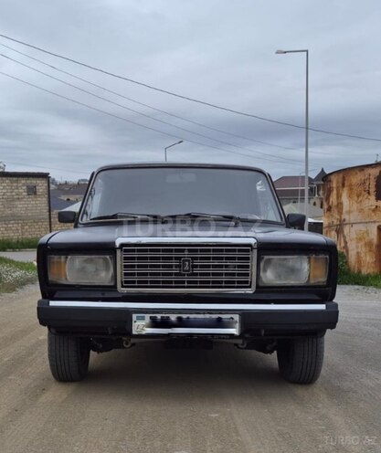 LADA (VAZ) 2107-1